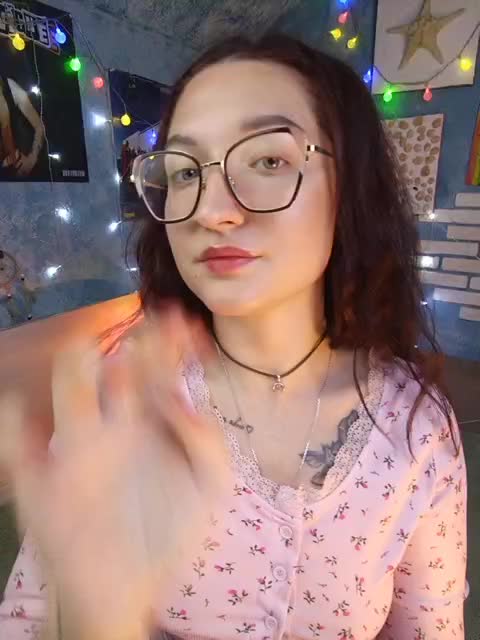 Mari_Gold Adult Chat September 25, 2025