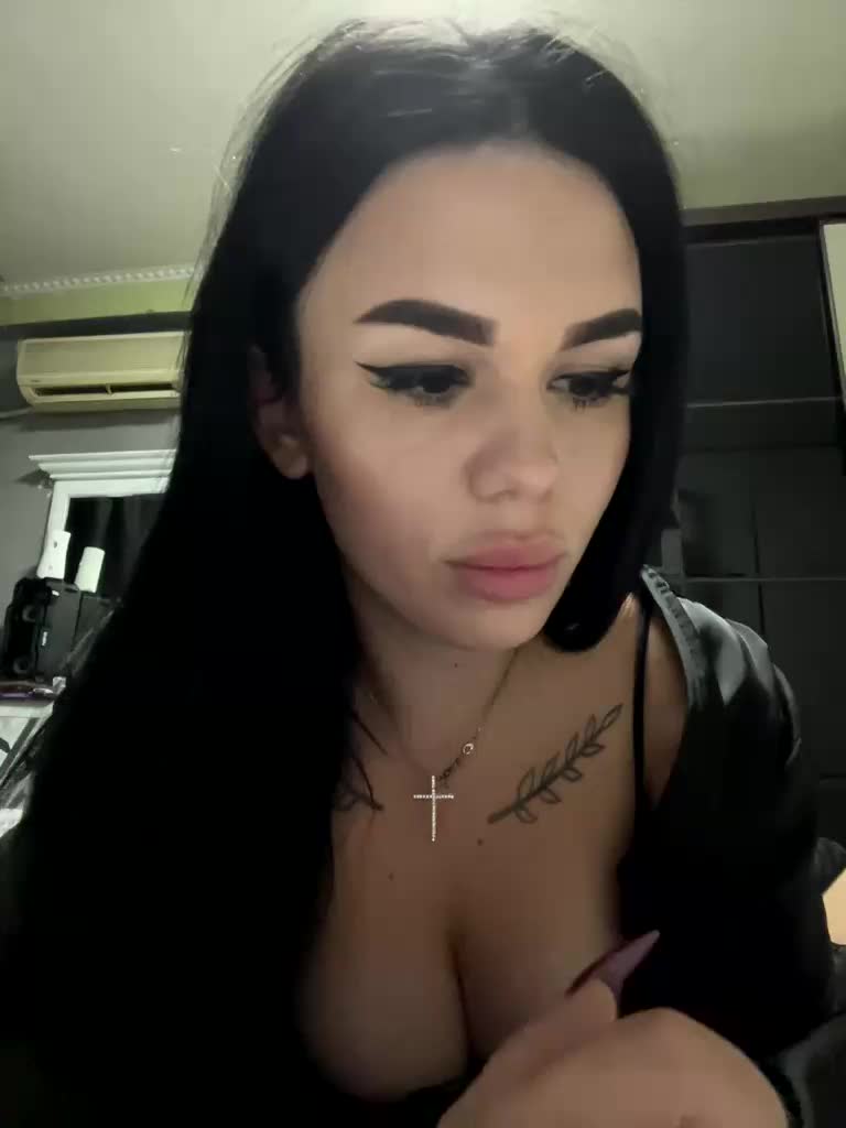 LEYLA_FOXY Adult Chat September 24, 2025