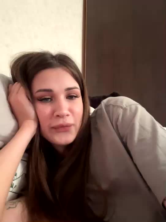 Reina-Koneko Adult Chat September 24, 2025