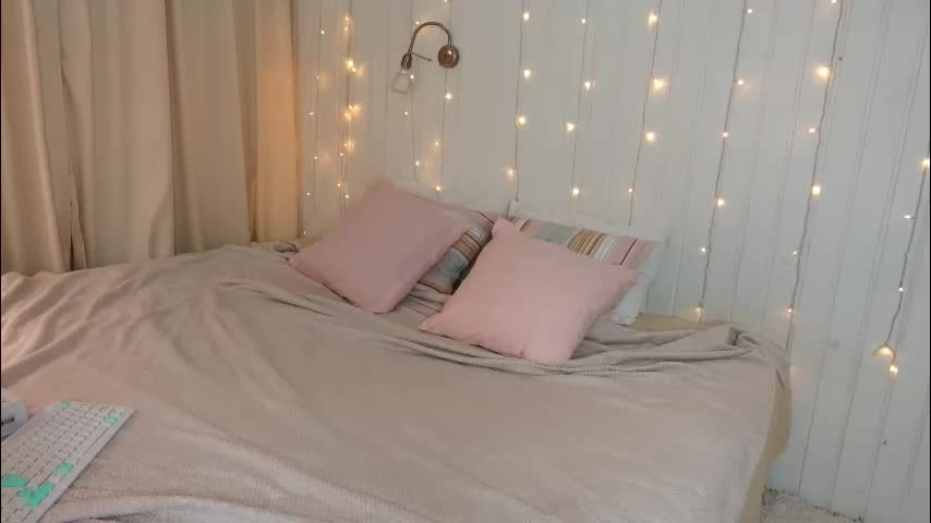 tinasiner Adult Chat September 25, 2025