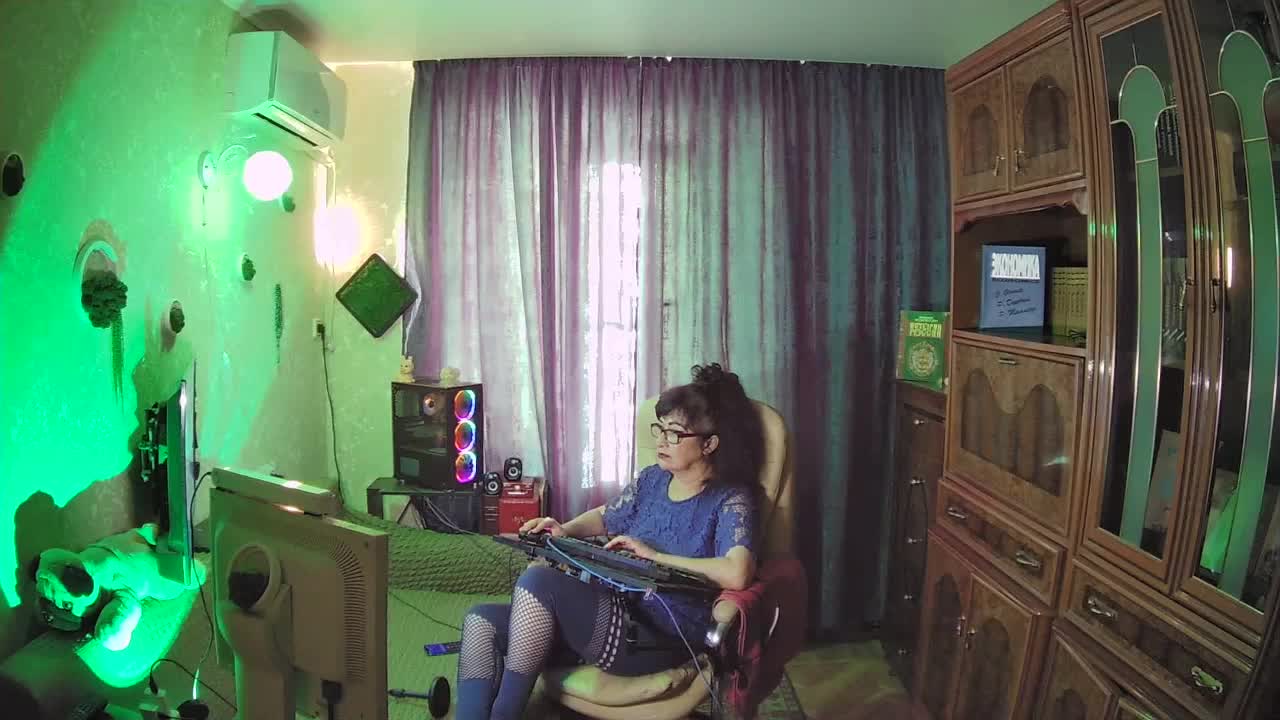 Infodar Adult Chat September 24, 2025