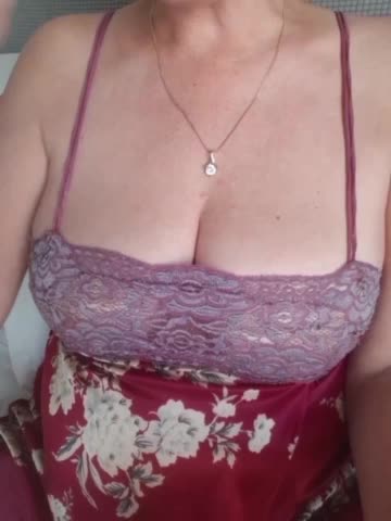 SexiestJess45 Adult Chat September 24, 2025