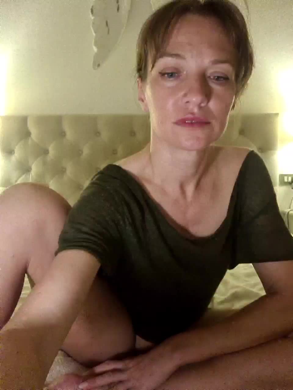 Sweet_Perry Adult Chat September 26, 2025