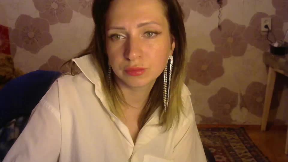 Queen_Daenerys Adult Chat September 26, 2025