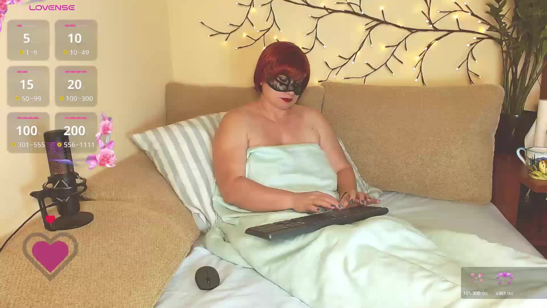 furbaFox Adult Chat September 24, 2025