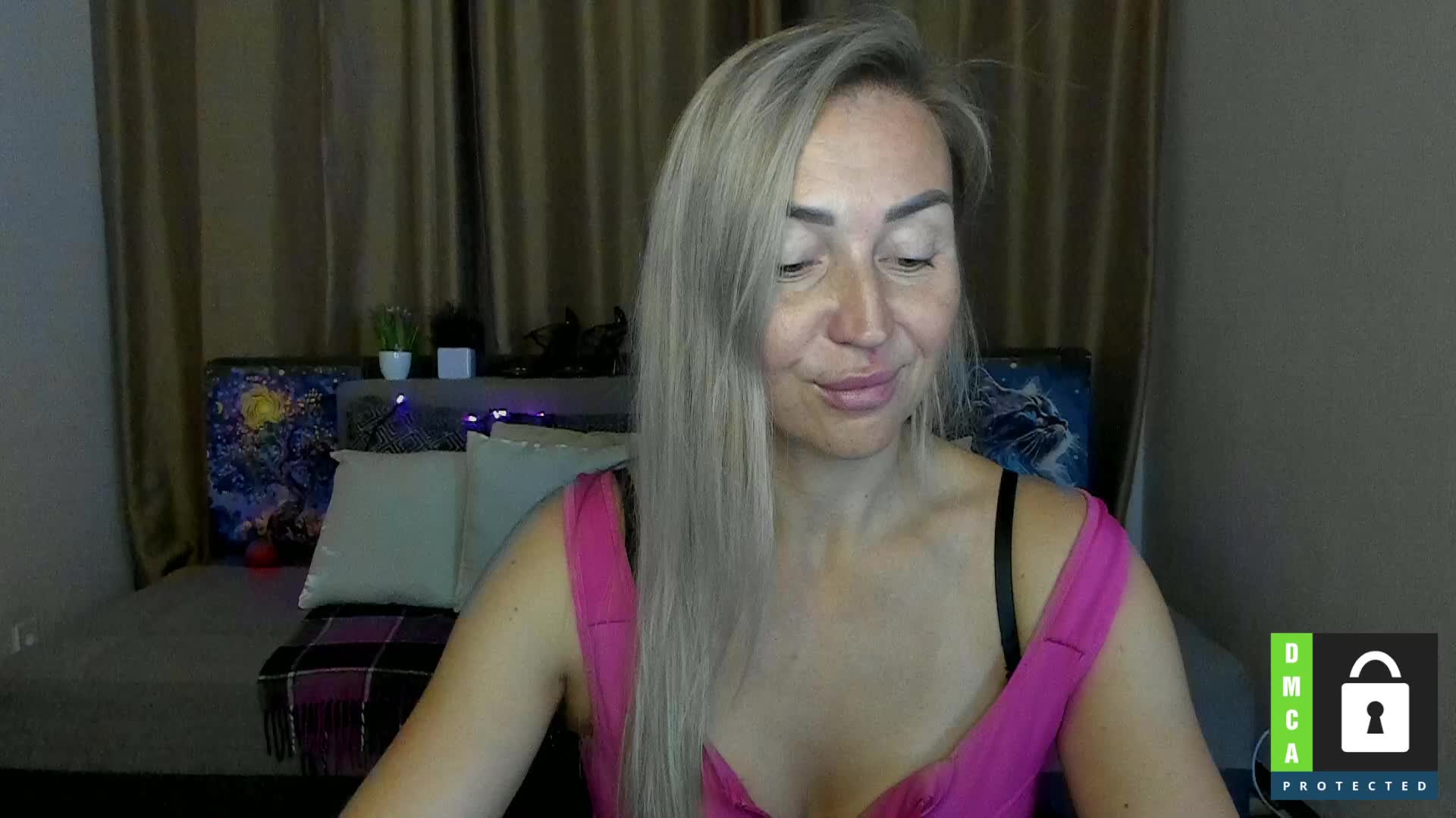 Jullyblondkiss Adult Chat September 24, 2025