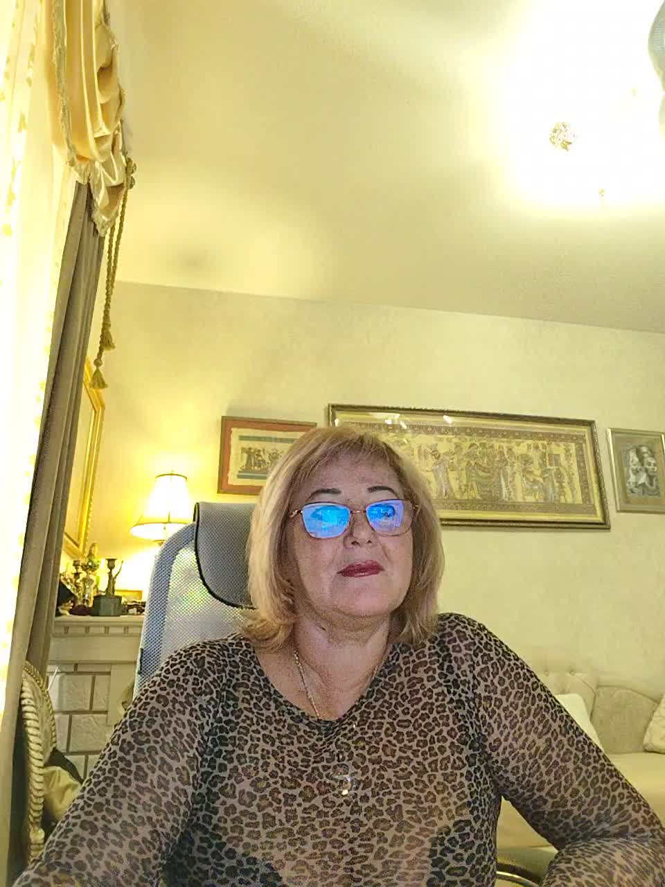 KarinkaSweet Adult Chat September 21, 2025