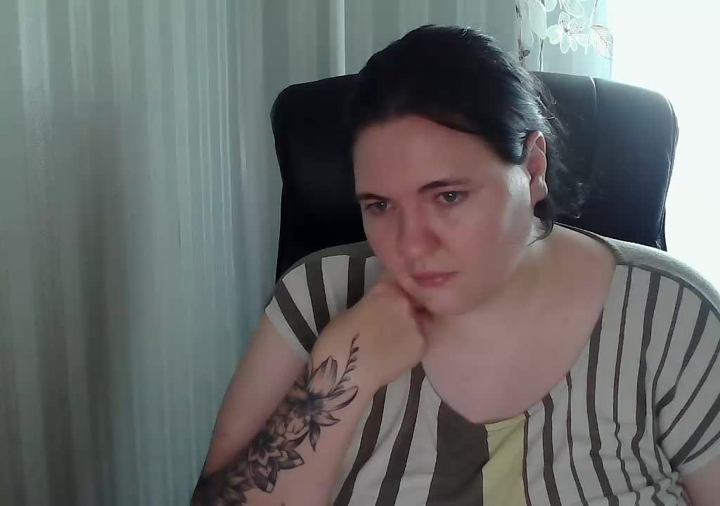 XLisaBlueX Adult Chat September 24, 2025