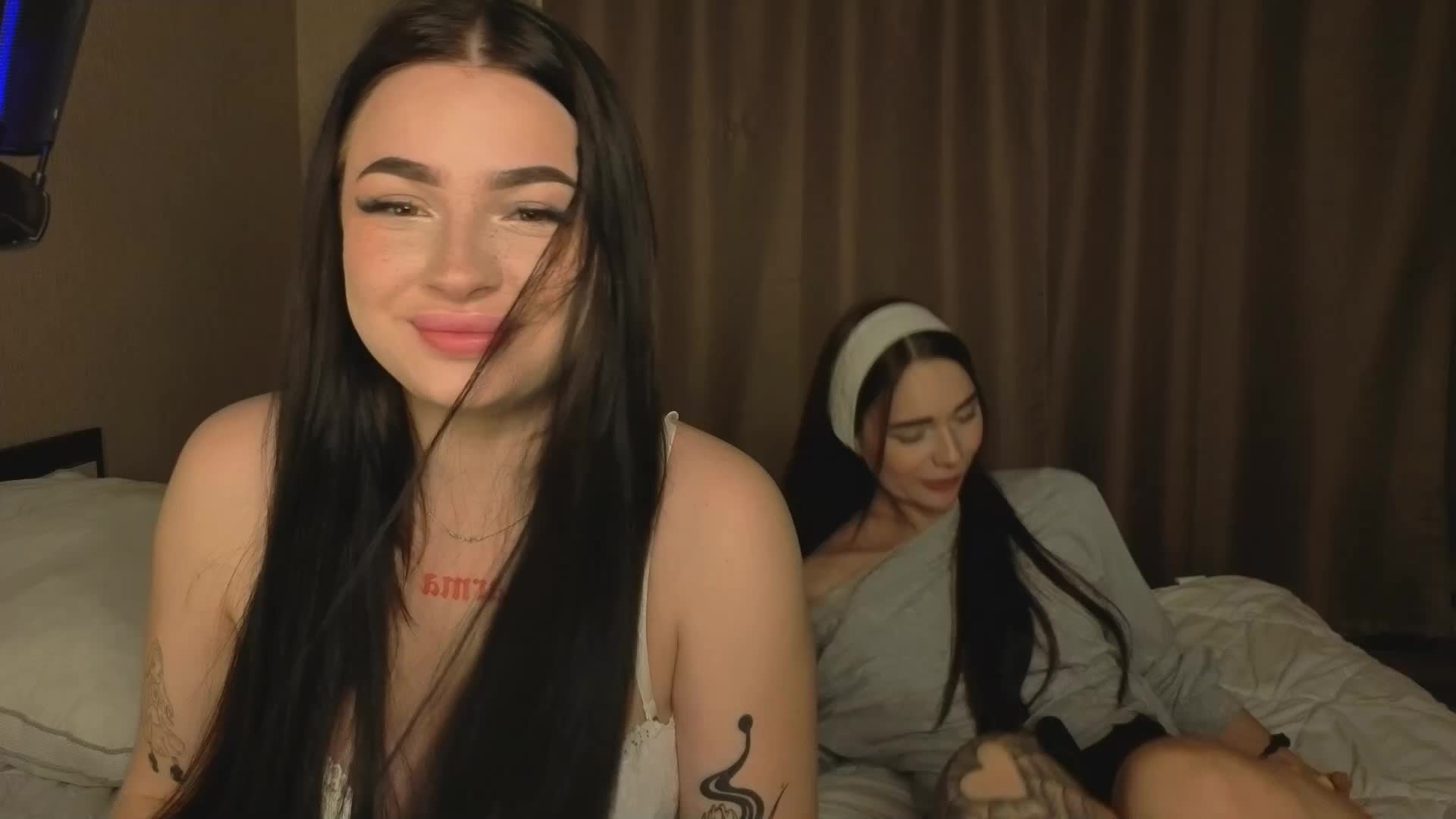 LisaAndDenis Adult Chat September 22, 2025