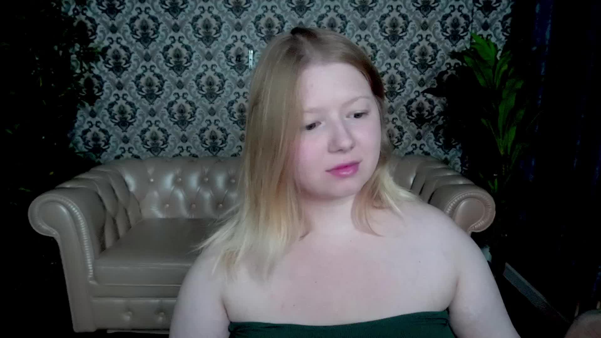 TinkerrBelll Adult Chat September 22, 2025