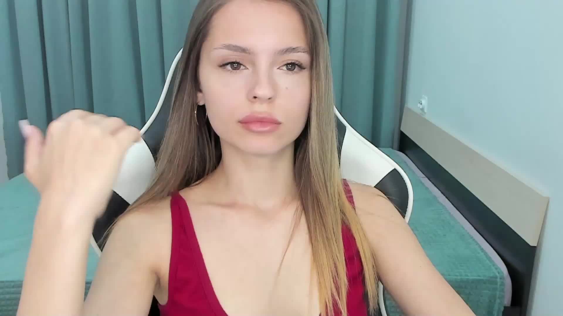 EmiMe Adult Chat September 26, 2025