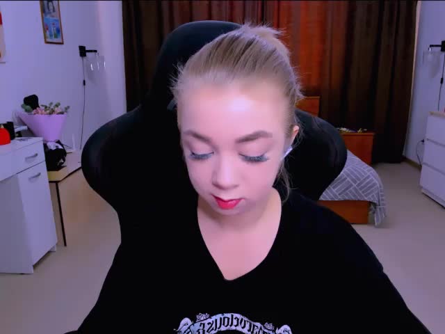 BabyNicole Adult Chat September 25, 2025