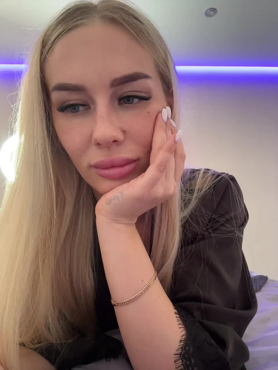 -Estonia- Adult Chat September 21, 2025