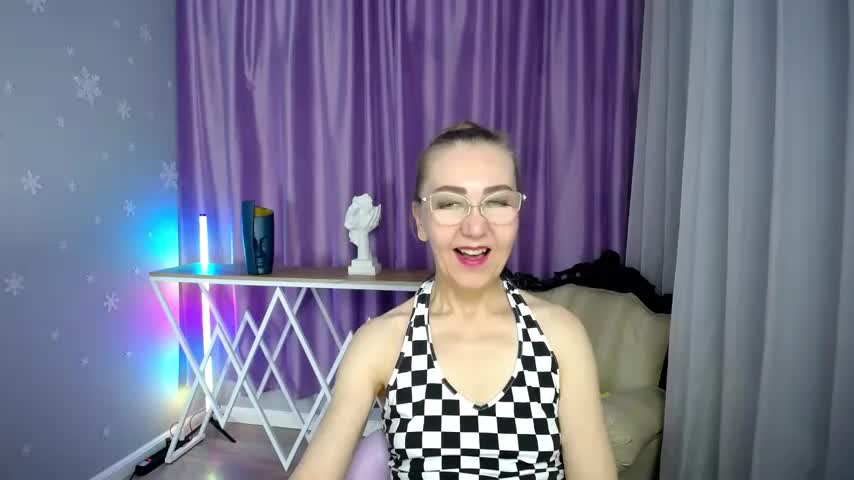 queen_a_n_i Adult Chat September 25, 2025