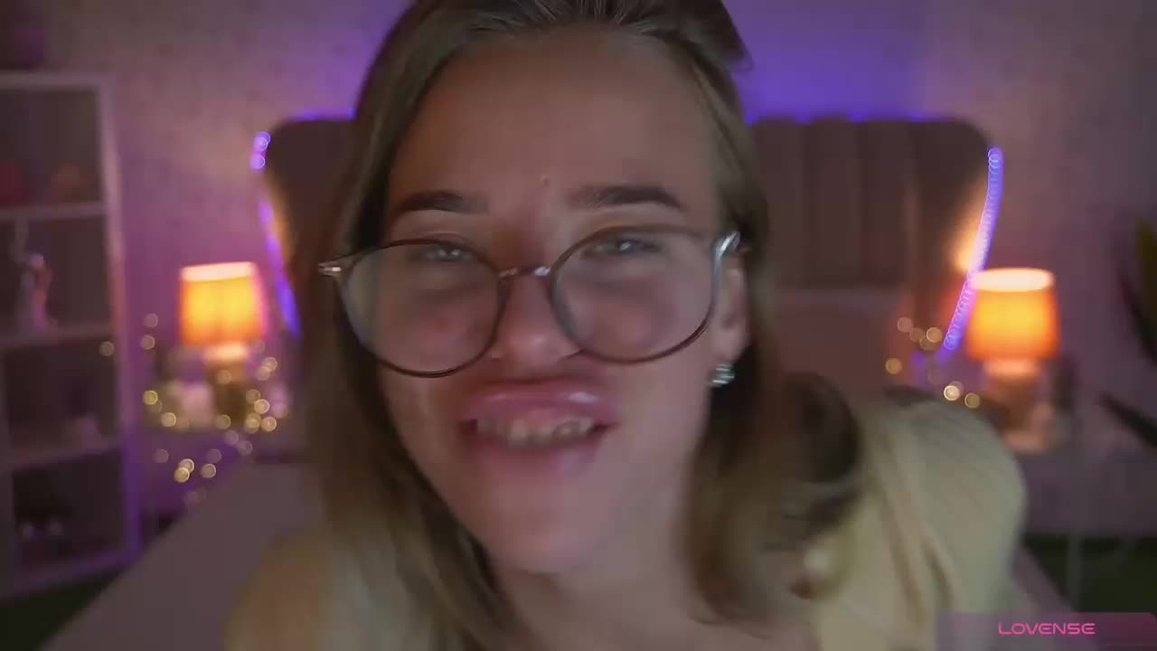 SexyIrinka Adult Chat September 24, 2025