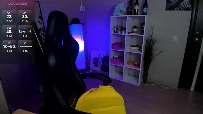 Serena_Woods Adult Chat September 25, 2025