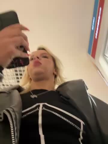 LikaCat Adult Chat September 25, 2025