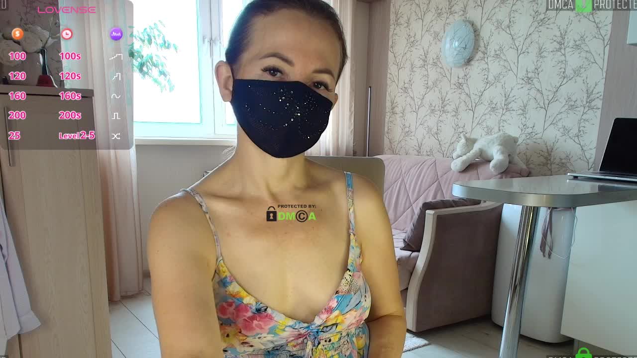 RedAura Adult Chat September 25, 2025