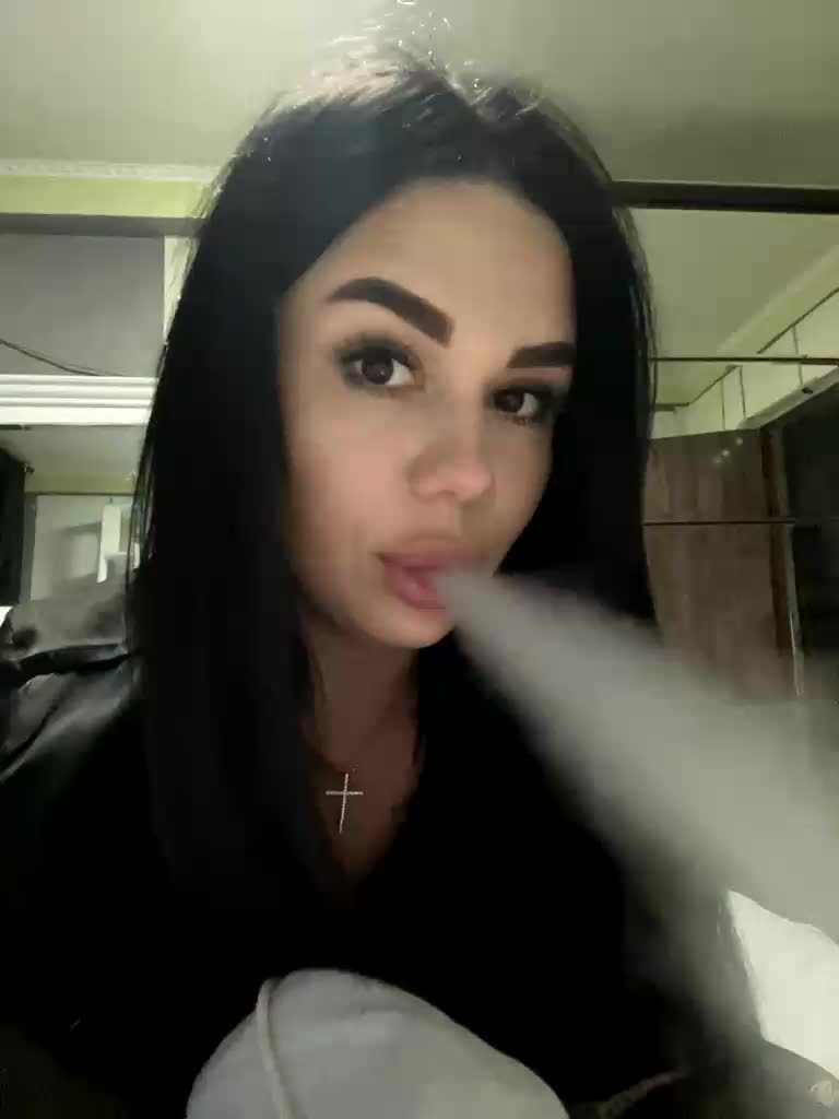 LEYLA_FOXY Adult Chat September 22, 2025