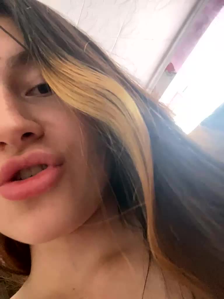 KristinaScott Adult Chat September 24, 2025