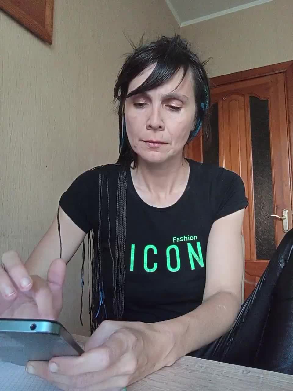 Hellenalonenochka Adult Chat September 21, 2025