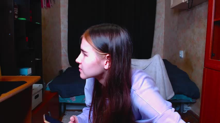 litle_owl Adult Chat September 24, 2025