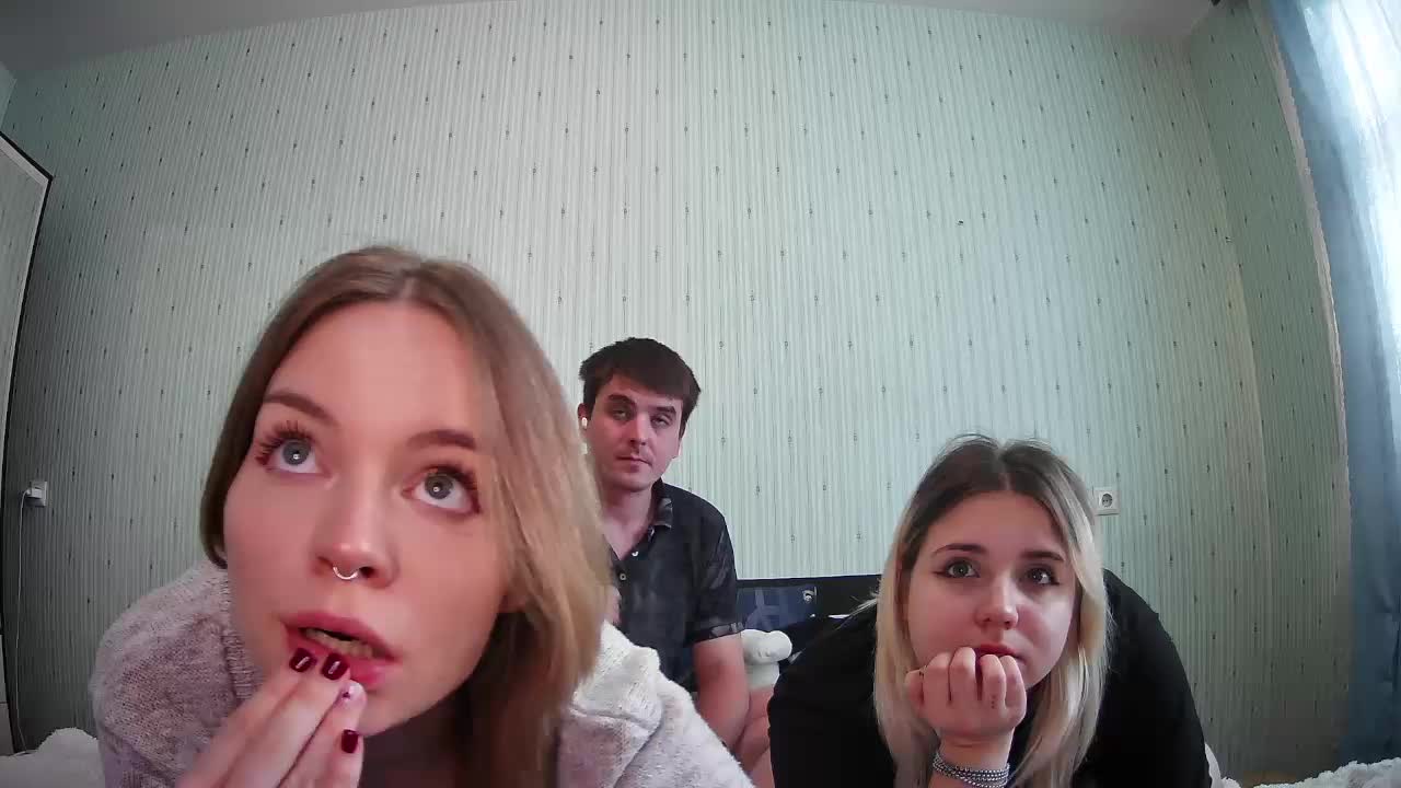 DivineTrio Adult Chat September 21, 2025