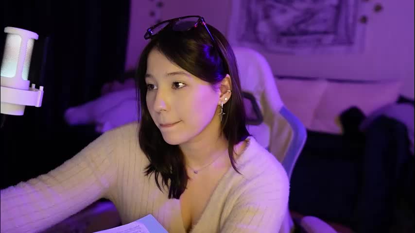 traharaaa Adult Chat September 22, 2025