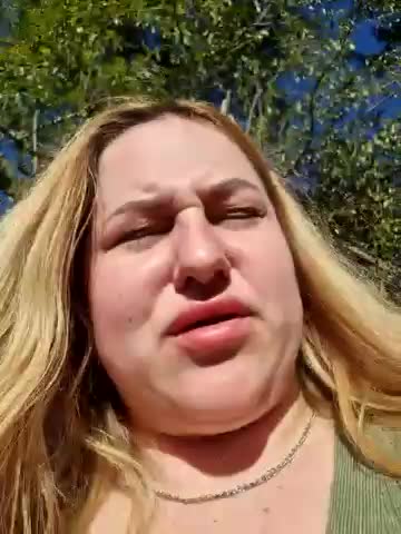 LianaJu Adult Chat September 26, 2025