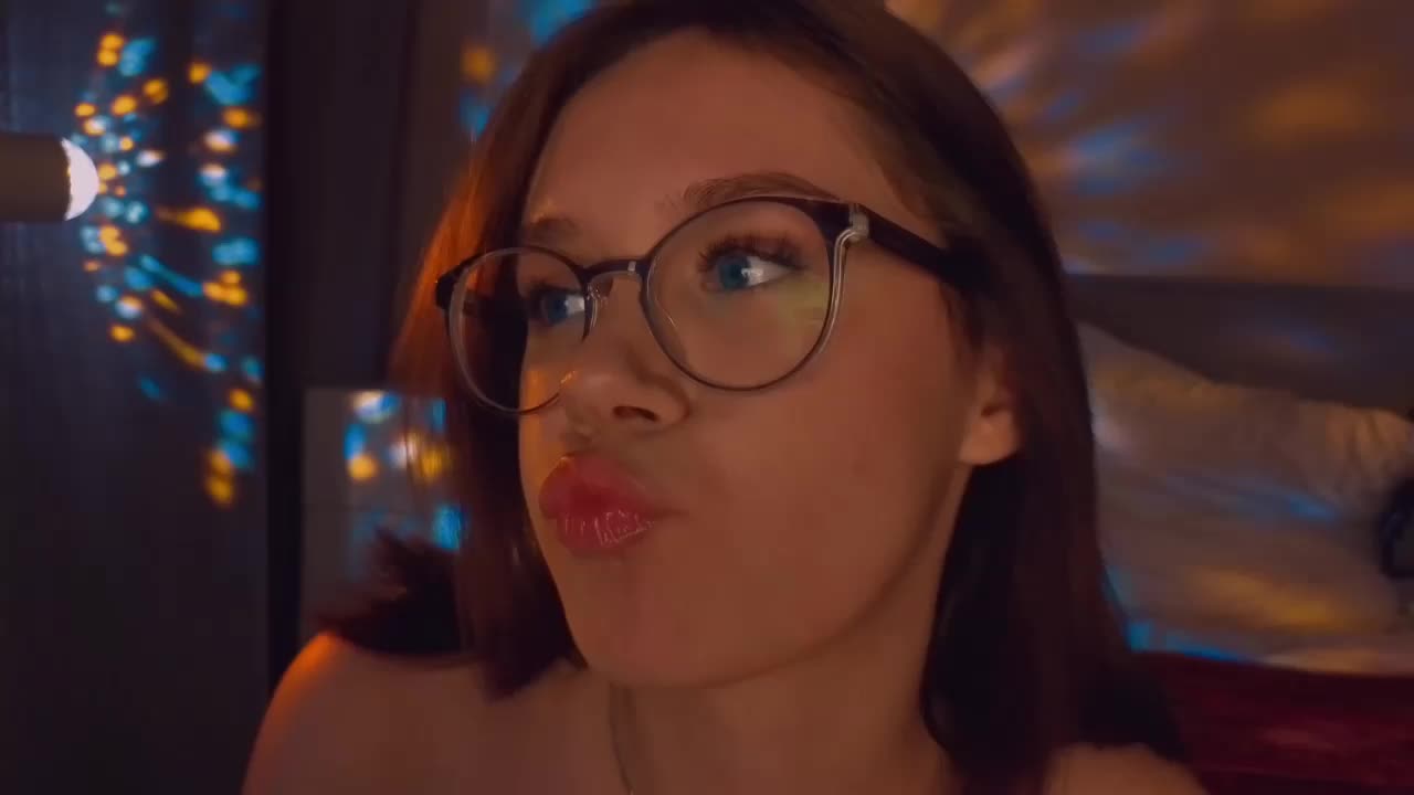 MiaLuw Adult Chat September 24, 2025