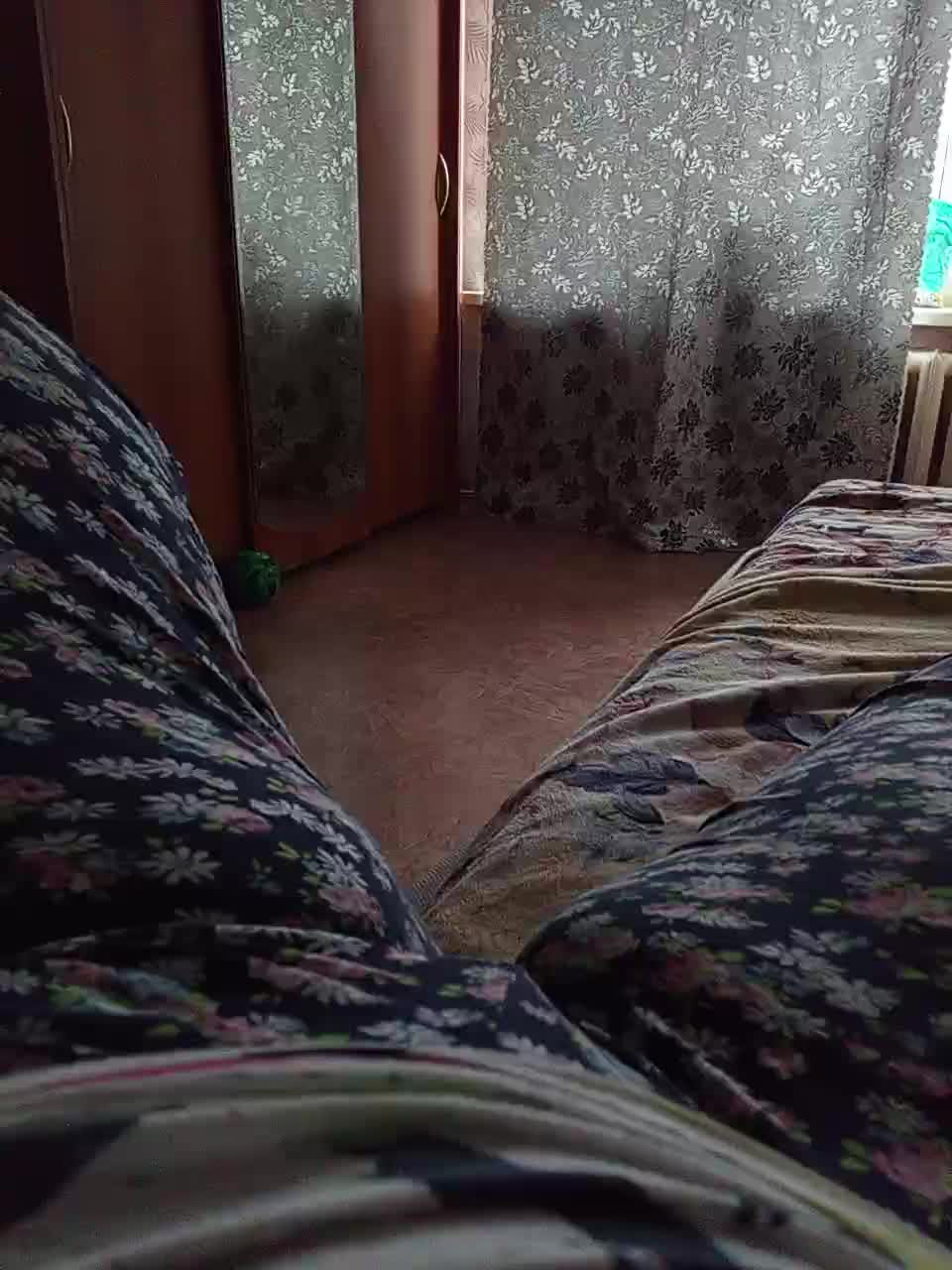 Liz-Tess Adult Chat September 25, 2025