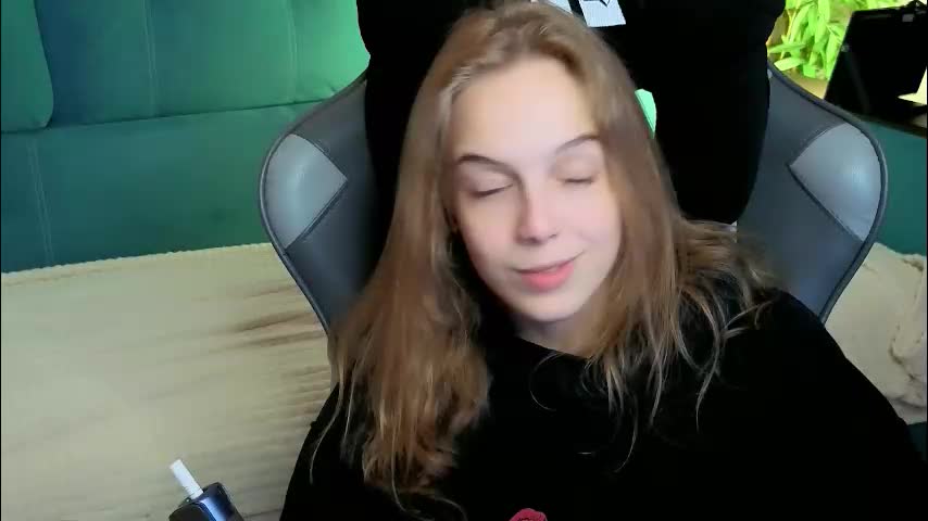 nanami_v02 Adult Chat September 21, 2025