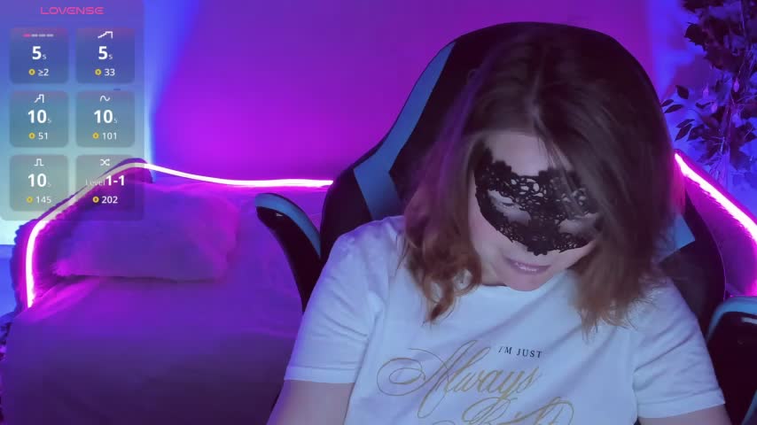 Sexy-Housewife Adult Chat September 26, 2025