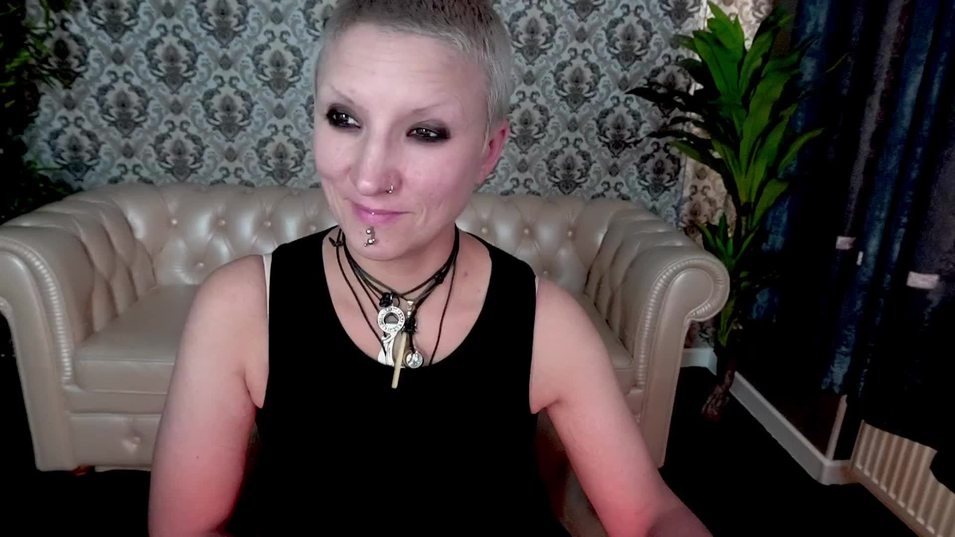 MiraMoonn Adult Chat September 26, 2025