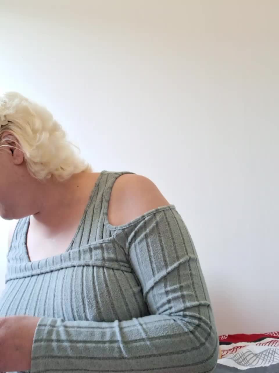 Vika211 Adult Chat September 24, 2025