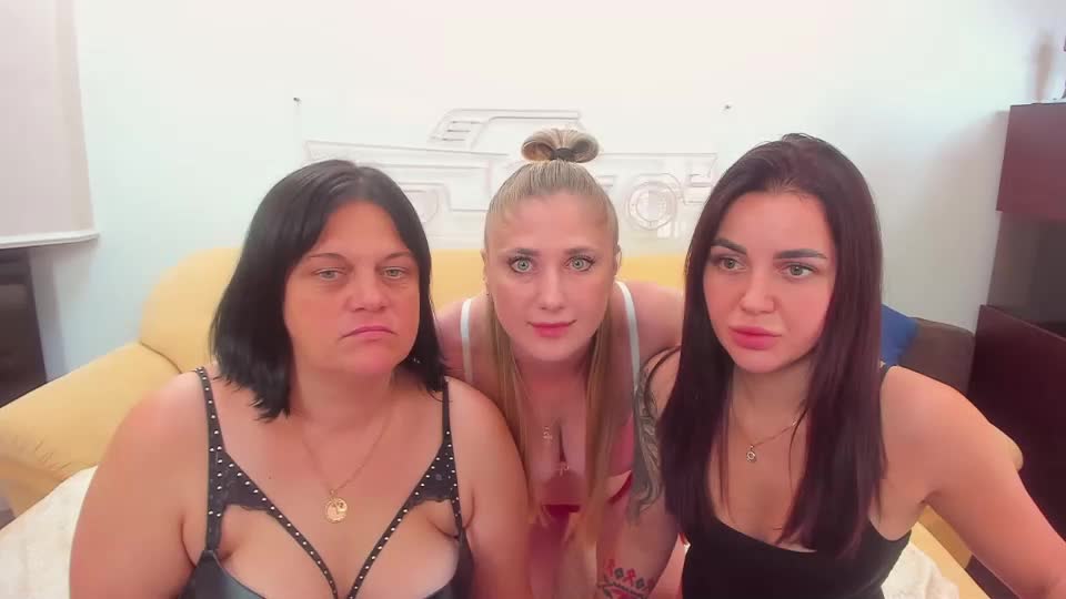 your_exstasy Adult Chat September 25, 2025