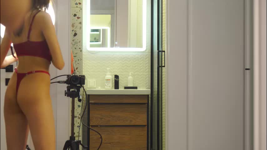 kissmesloww Adult Chat September 24, 2025