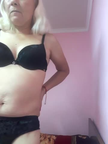 sakura_blonde Adult Chat September 24, 2025