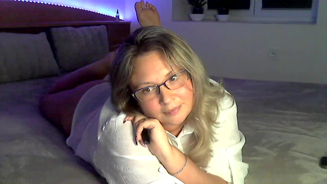 NERVOMOTINA Adult Chat September 24, 2025