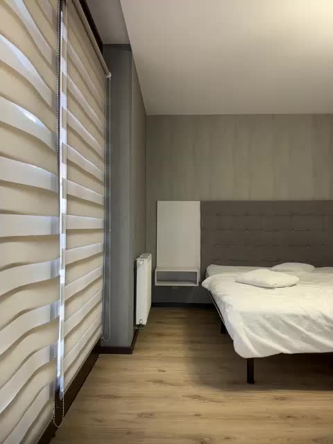 BabyDarii Adult Chat September 23, 2025