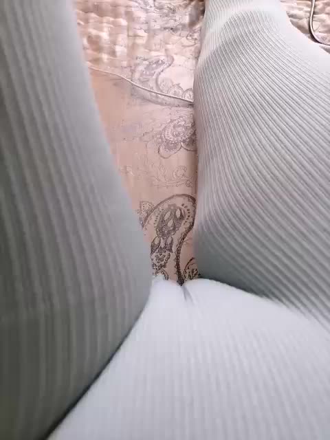 -Tiffany- Adult Chat September 25, 2025