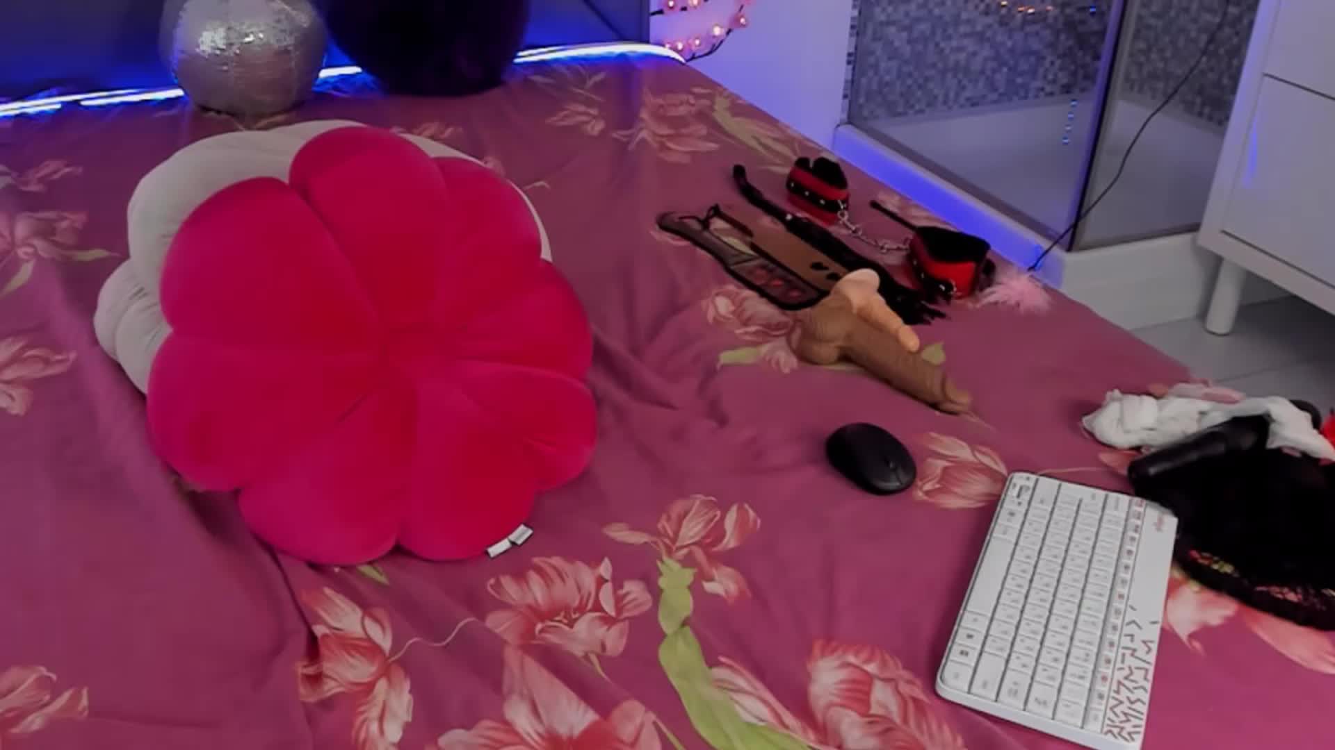 CassieEvans Adult Chat September 21, 2025