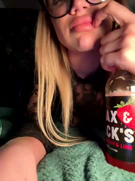 Melania13 Adult Chat September 26, 2025