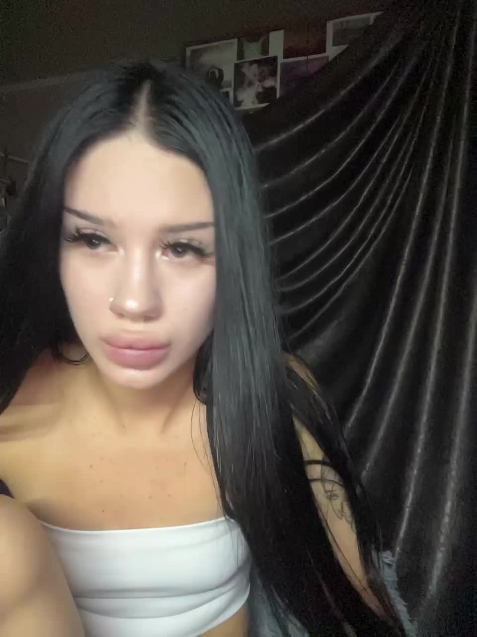 KITTIDI020 Adult Chat September 22, 2025