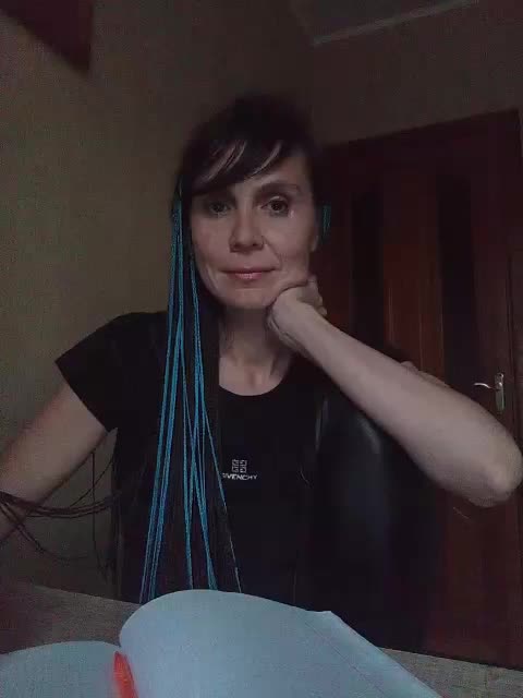 Hellenalonenochka Adult Chat September 24, 2025