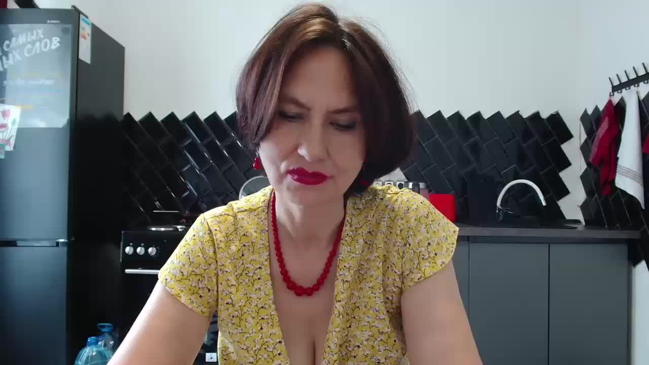 ANGELALADI Adult Chat September 24, 2025