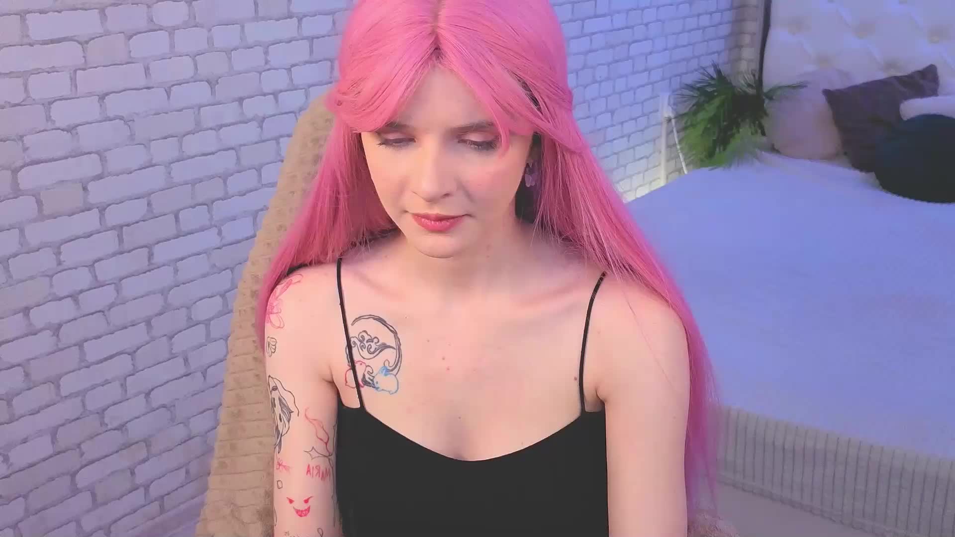 KiraMountrays Adult Chat September 23, 2025