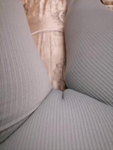 -Tiffany- Adult Chat September 23, 2025