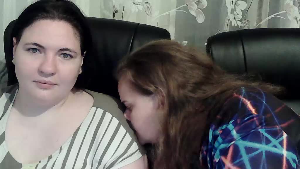 HollyXEva Adult Chat September 24, 2025