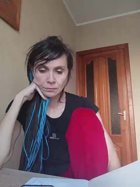 Hellenalonenochka Adult Chat September 25, 2025